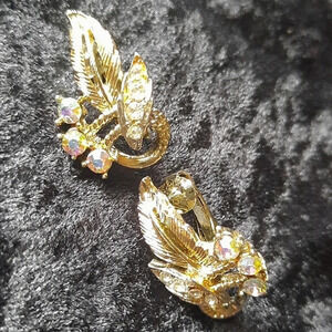 Vintage Gold Leaf With Iridescent and Clear Crystals Clip-On